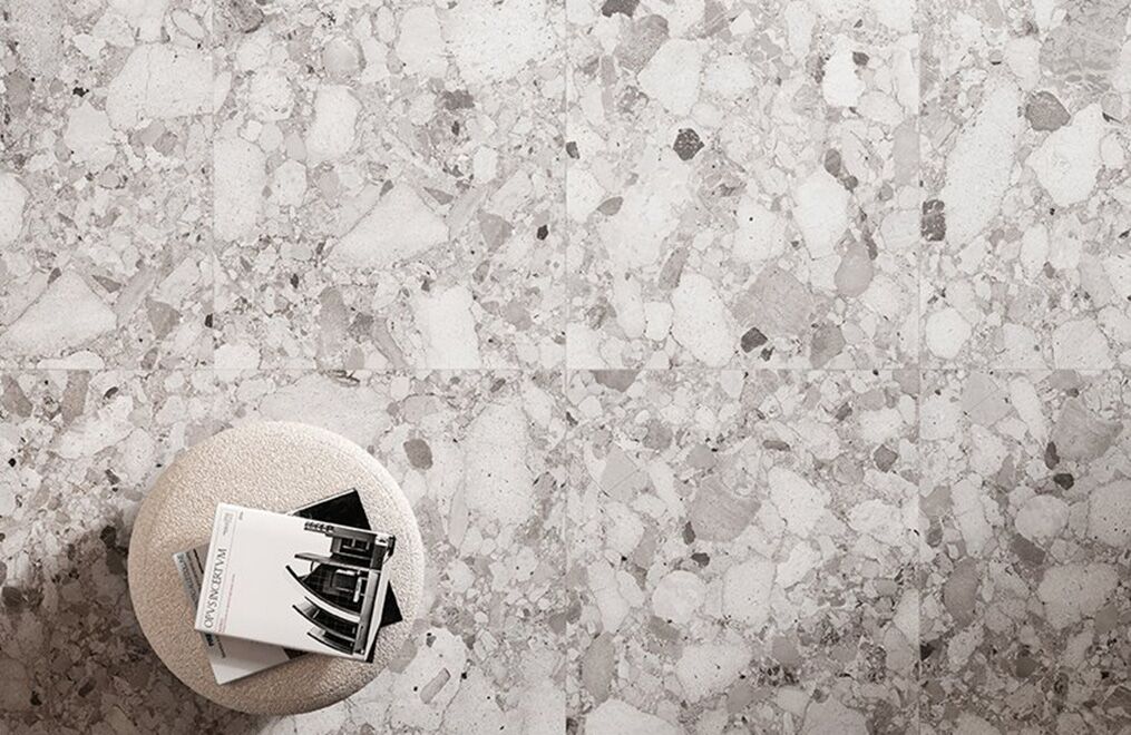 Venistone by Sant'Agostino - Image 3